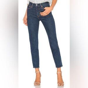 LEVI'S Wedgie Icon Fit Jean in Something Cheeky size 25